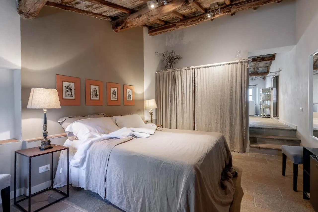 Palazzo Giusti, Understated Luxury With A Welcoming Ambience On The Hills Of Lucca Villa Pescaglia