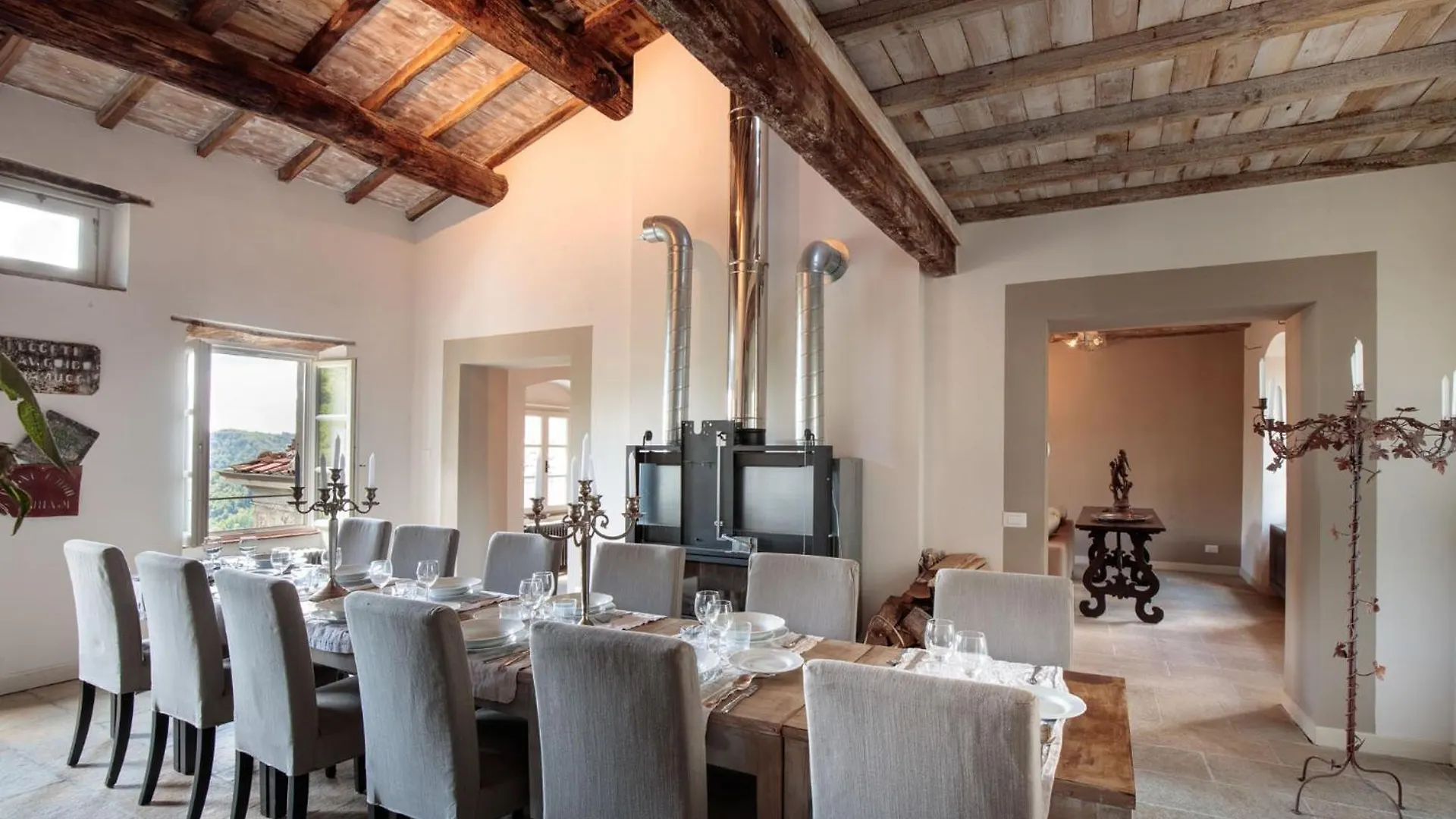 Palazzo Giusti, Understated Luxury With A Welcoming Ambience On The Hills Of Lucca Villa Pescaglia
