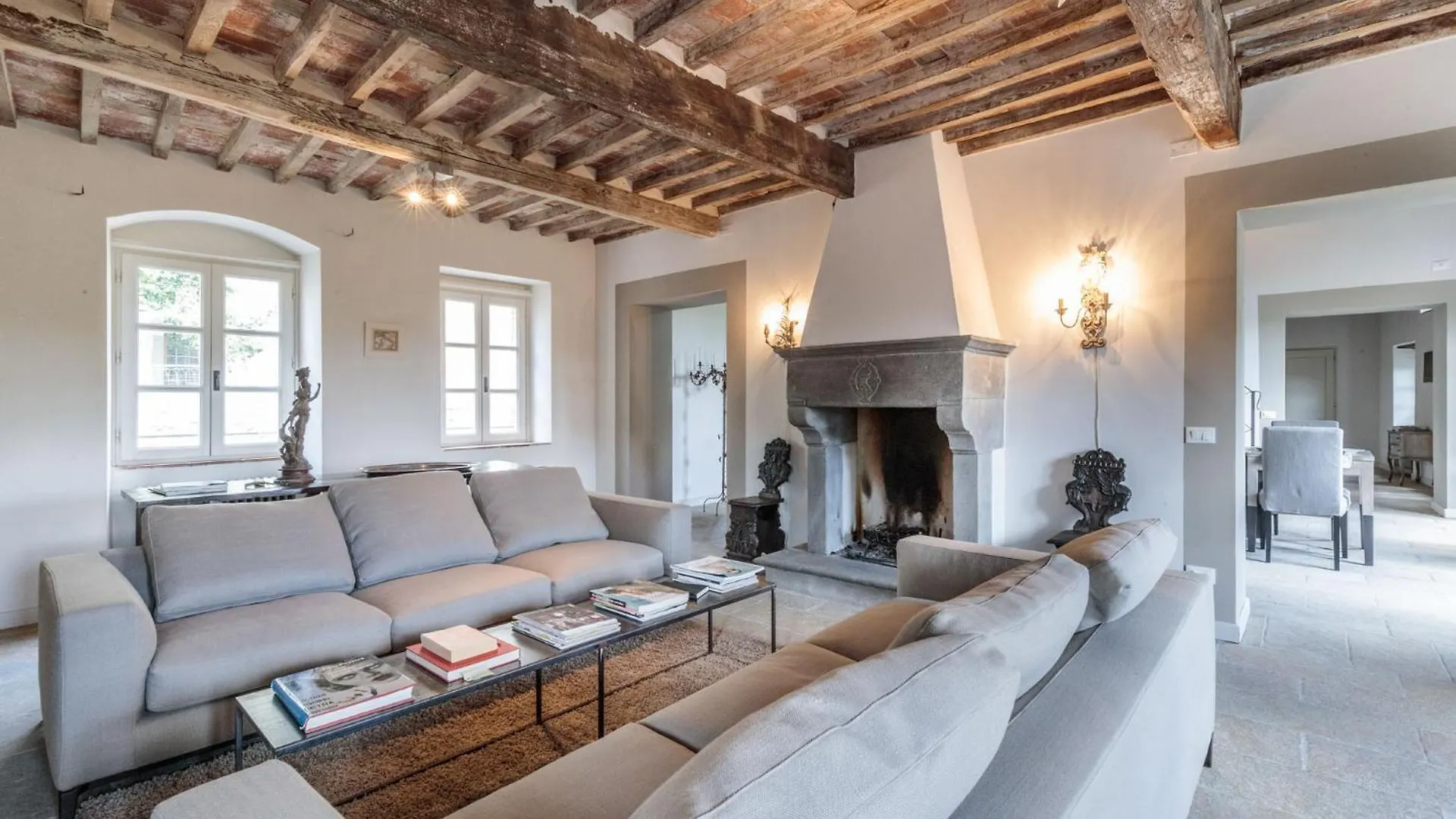 Palazzo Giusti, Understated Luxury With A Welcoming Ambience On The Hills Of Lucca Villa Pescaglia