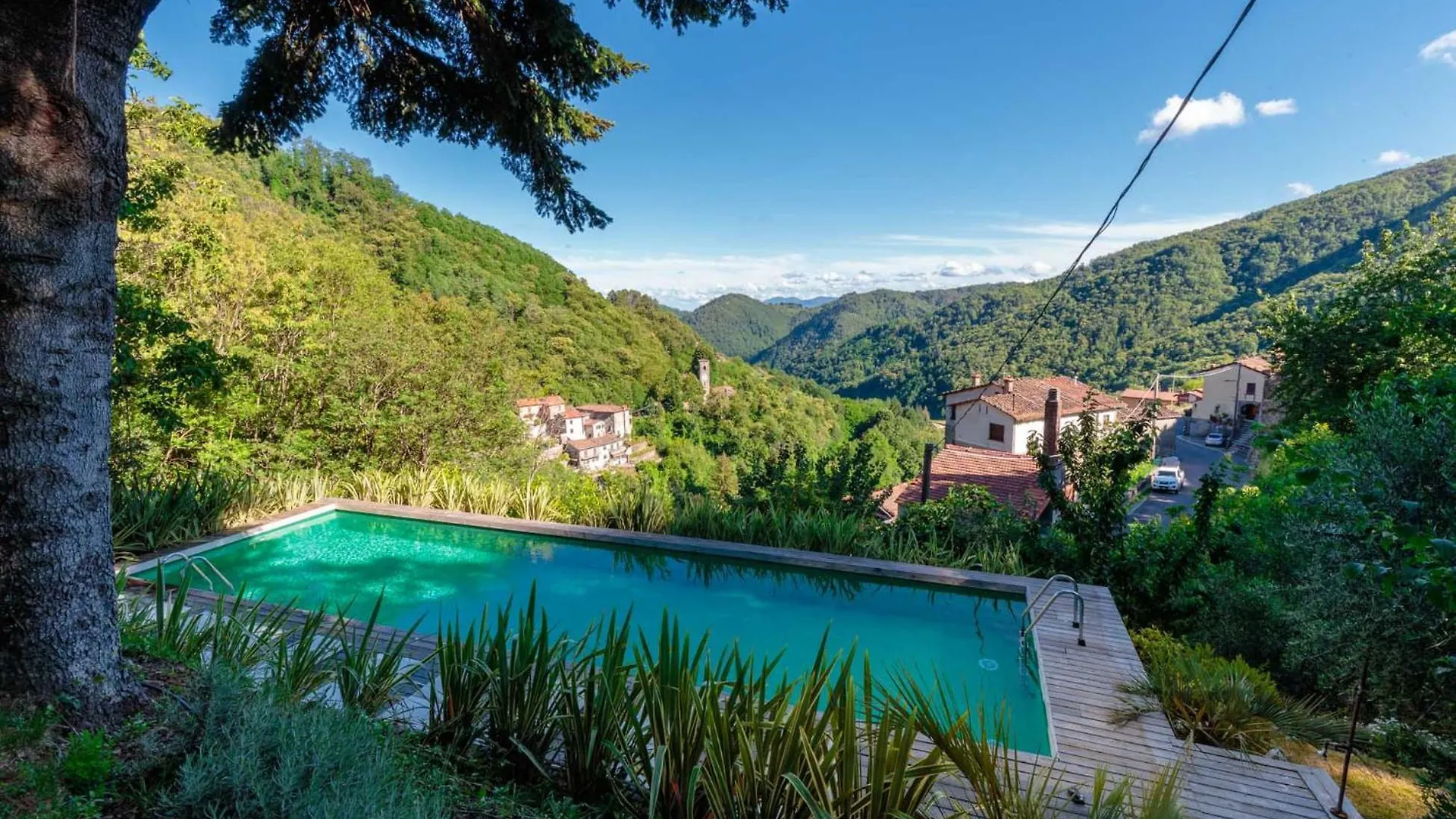 Palazzo Giusti, Understated Luxury With A Welcoming Ambience On The Hills Of Lucca Villa Pescaglia