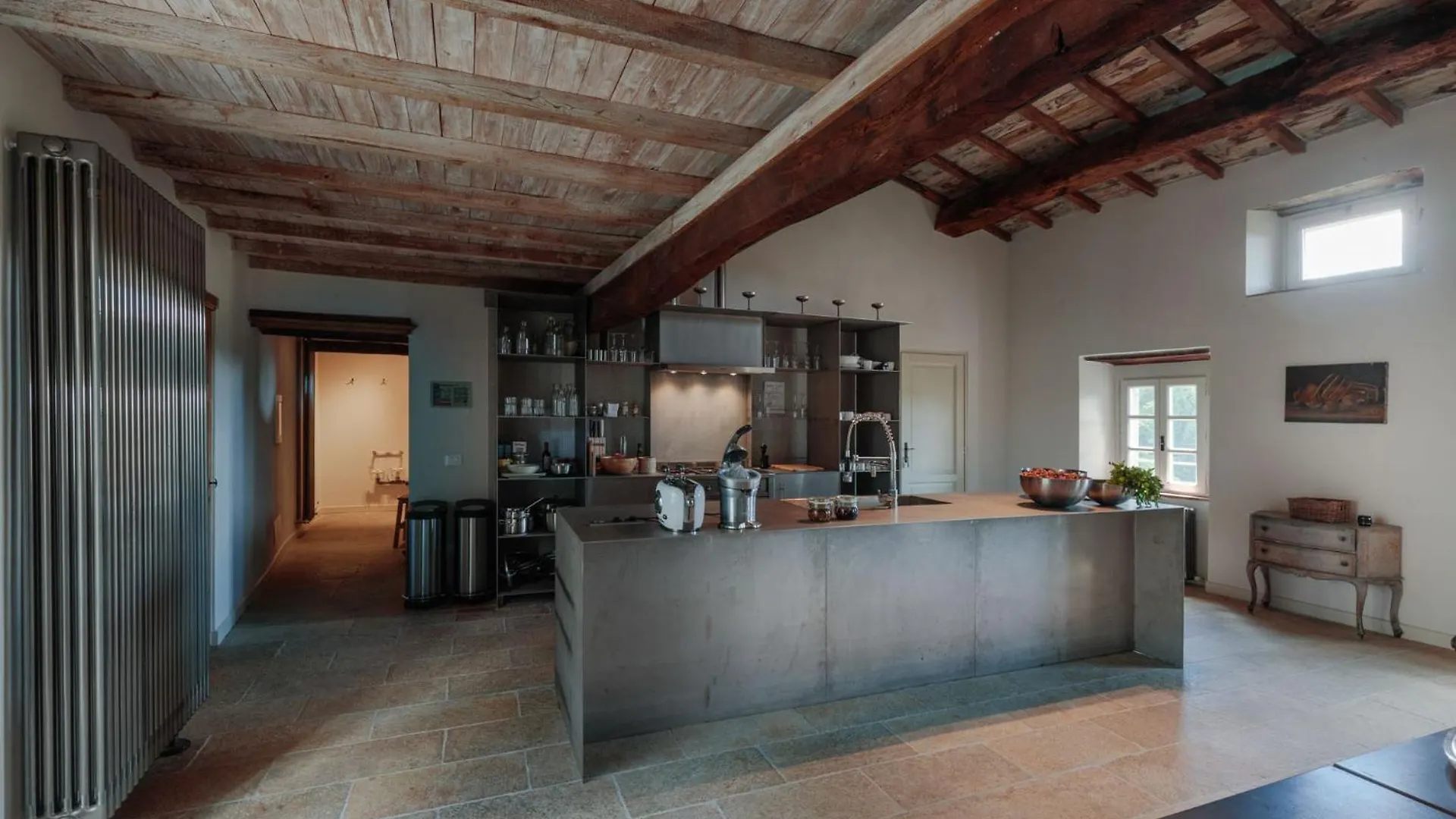 Palazzo Giusti, Understated Luxury With A Welcoming Ambience On The Hills Of Lucca Villa Pescaglia