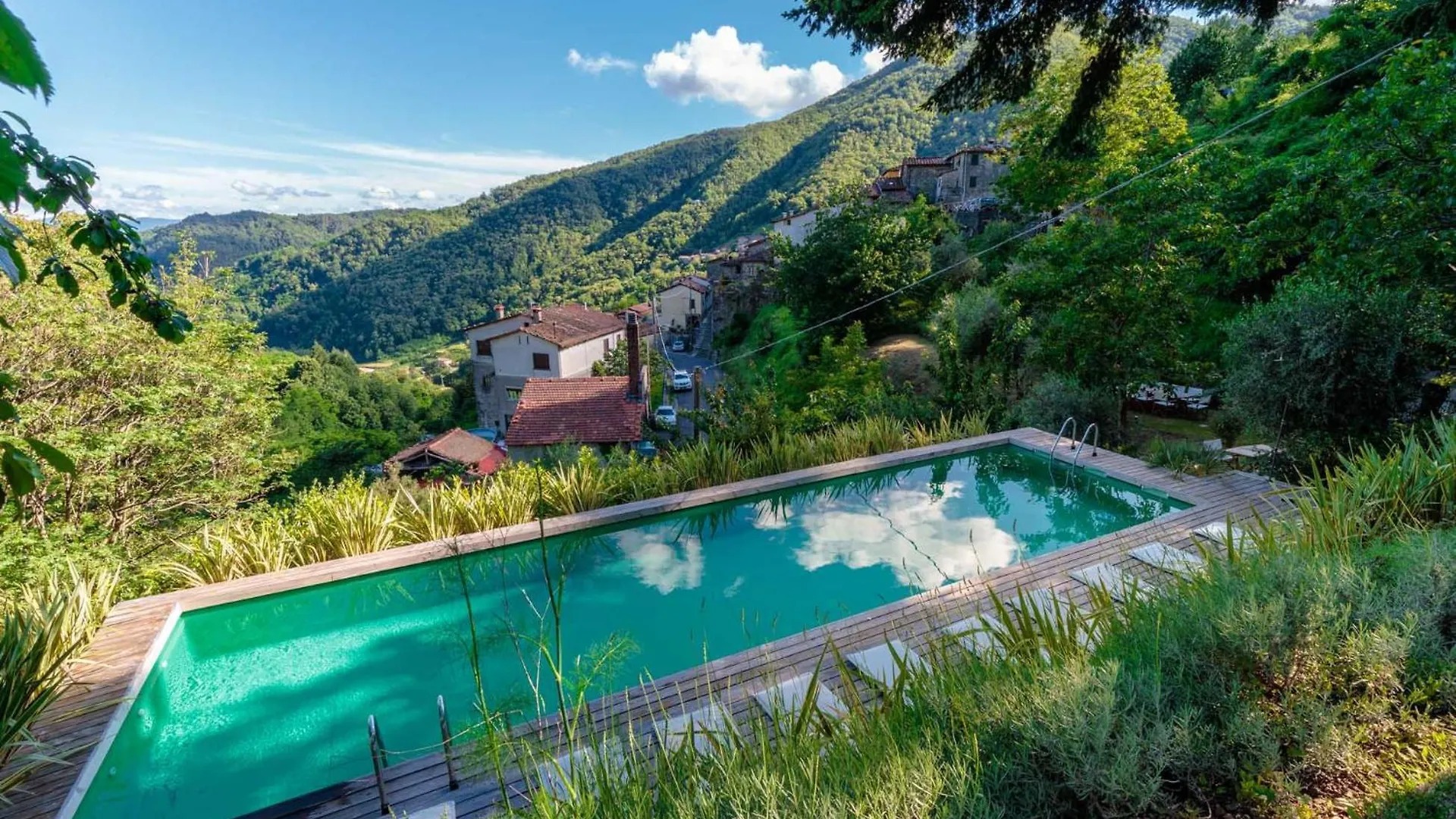 Palazzo Giusti, Understated Luxury With A Welcoming Ambience On The Hills Of Lucca Villa Pescaglia